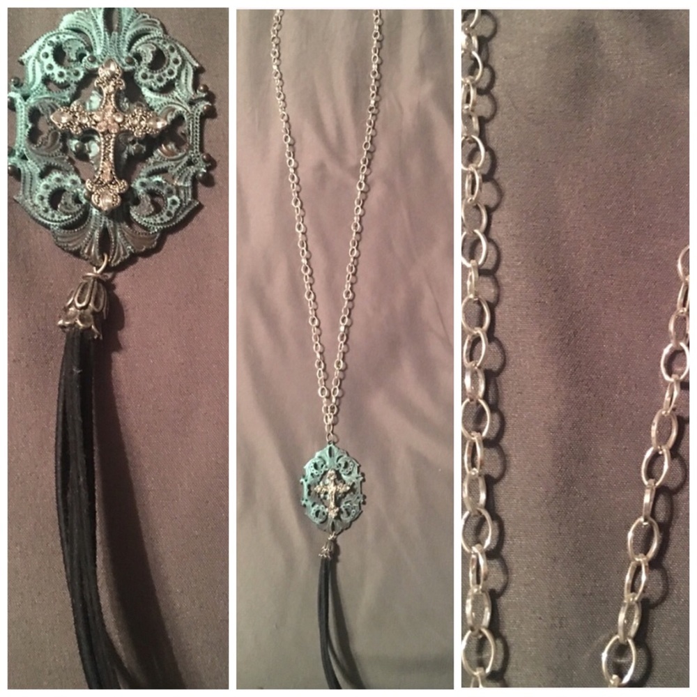 SOLD 📿📿📿Jewelry Bundle‼️ Great bundle price!!